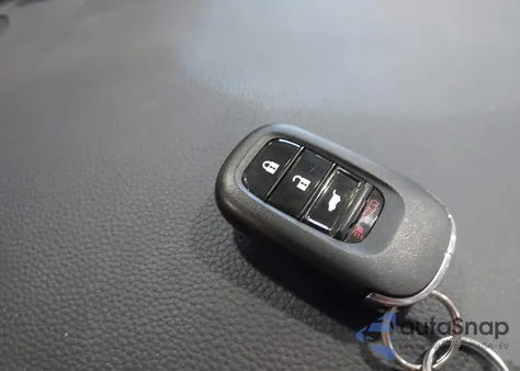 2023 Honda Hr-V Awd Lx z USA, uszkodzony, nr VIN 3CZRZ2H34PM747559